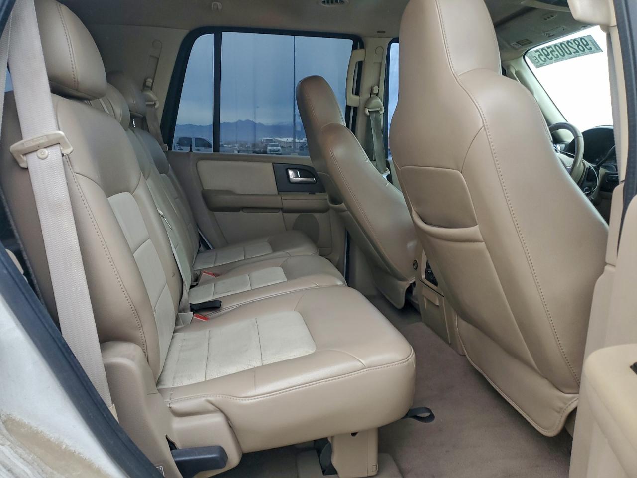 Ford Expedition Eddie Bauer Image 6