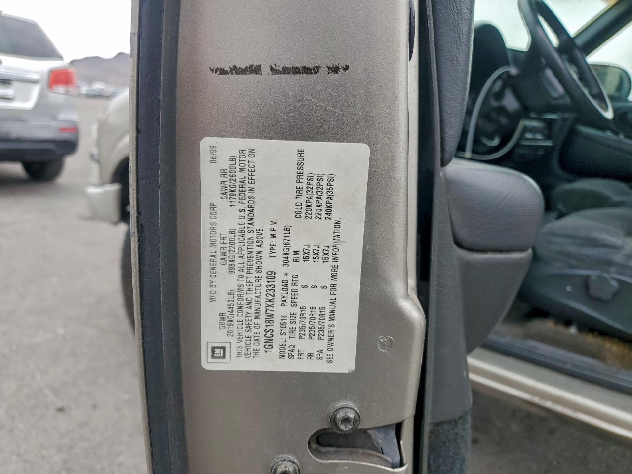 Chevrolet Blazer Image 5