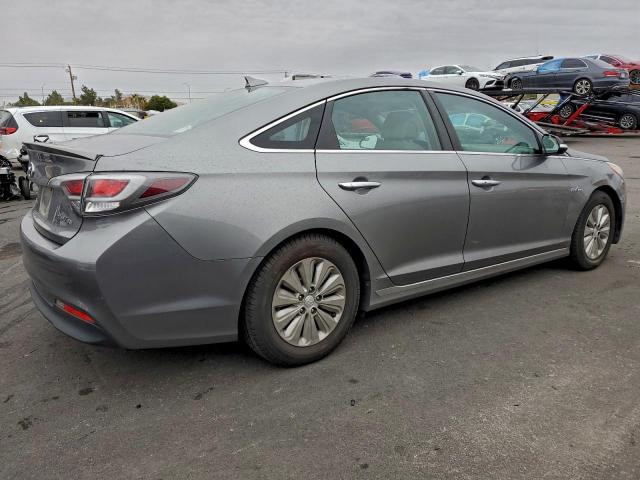 Hyundai SONATA Hybrid Image 4