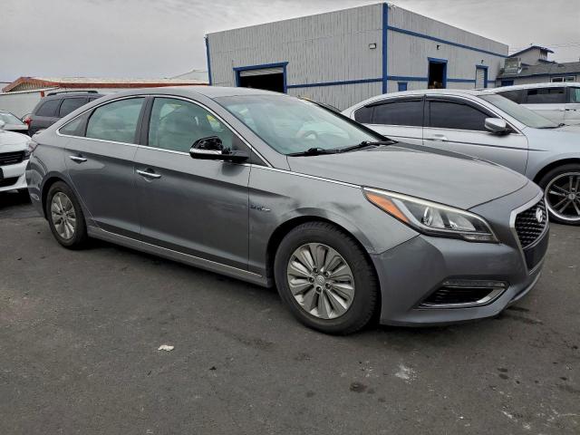 Hyundai SONATA Hybrid Image 3