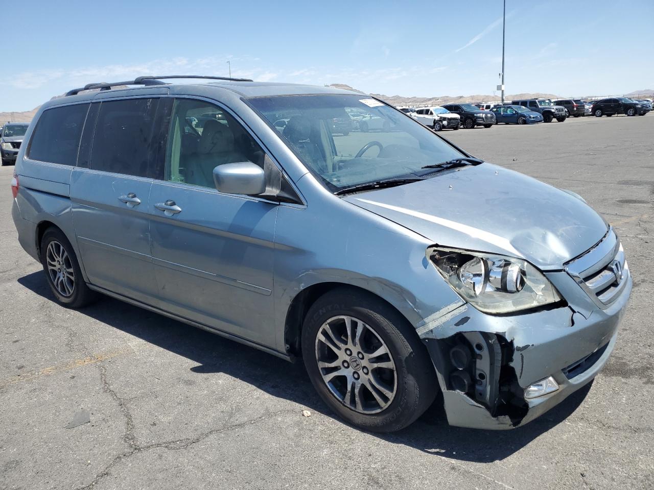 Honda Odyssey Touring Image 3