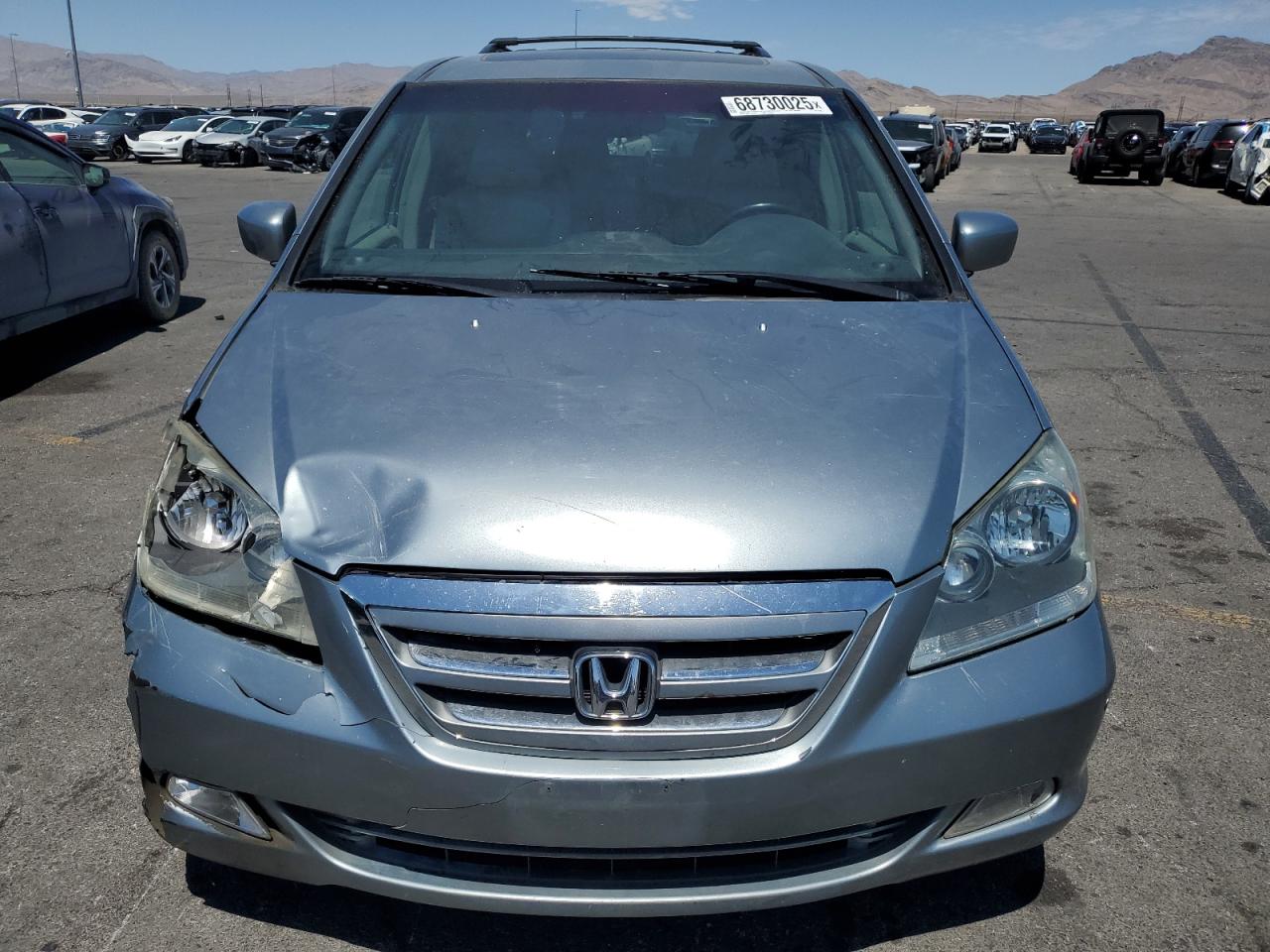 Honda Odyssey Touring Image 2