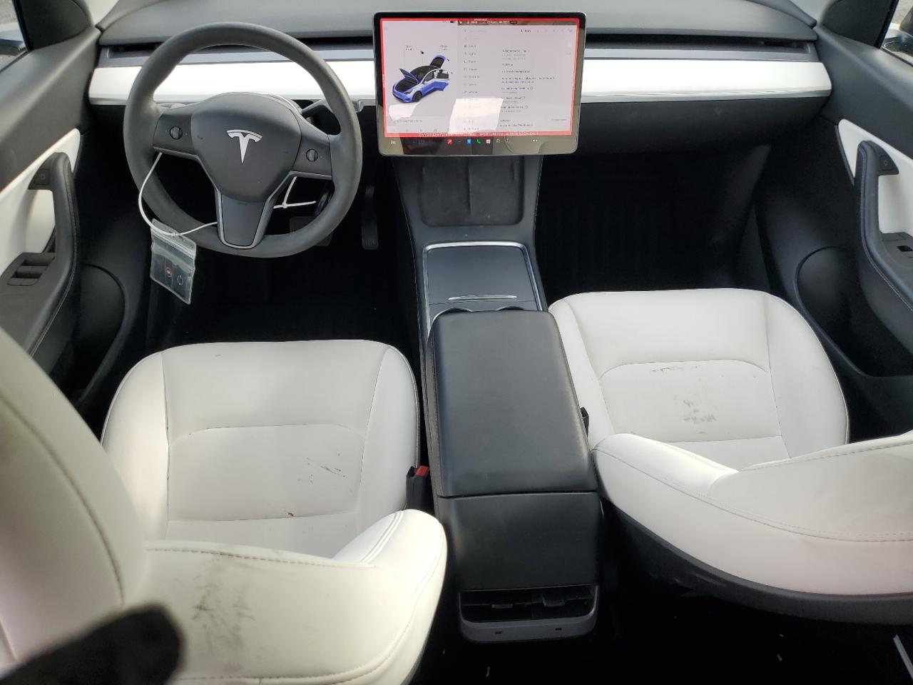 Tesla Model Y Image 4