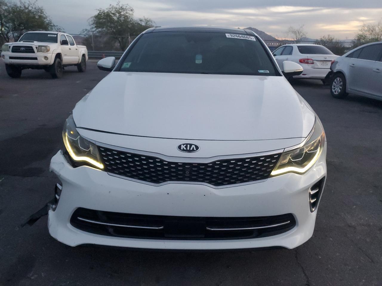 Kia Optima Sxl Image 8