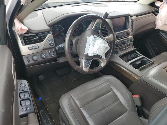 GMC Yukon Denali Image 6