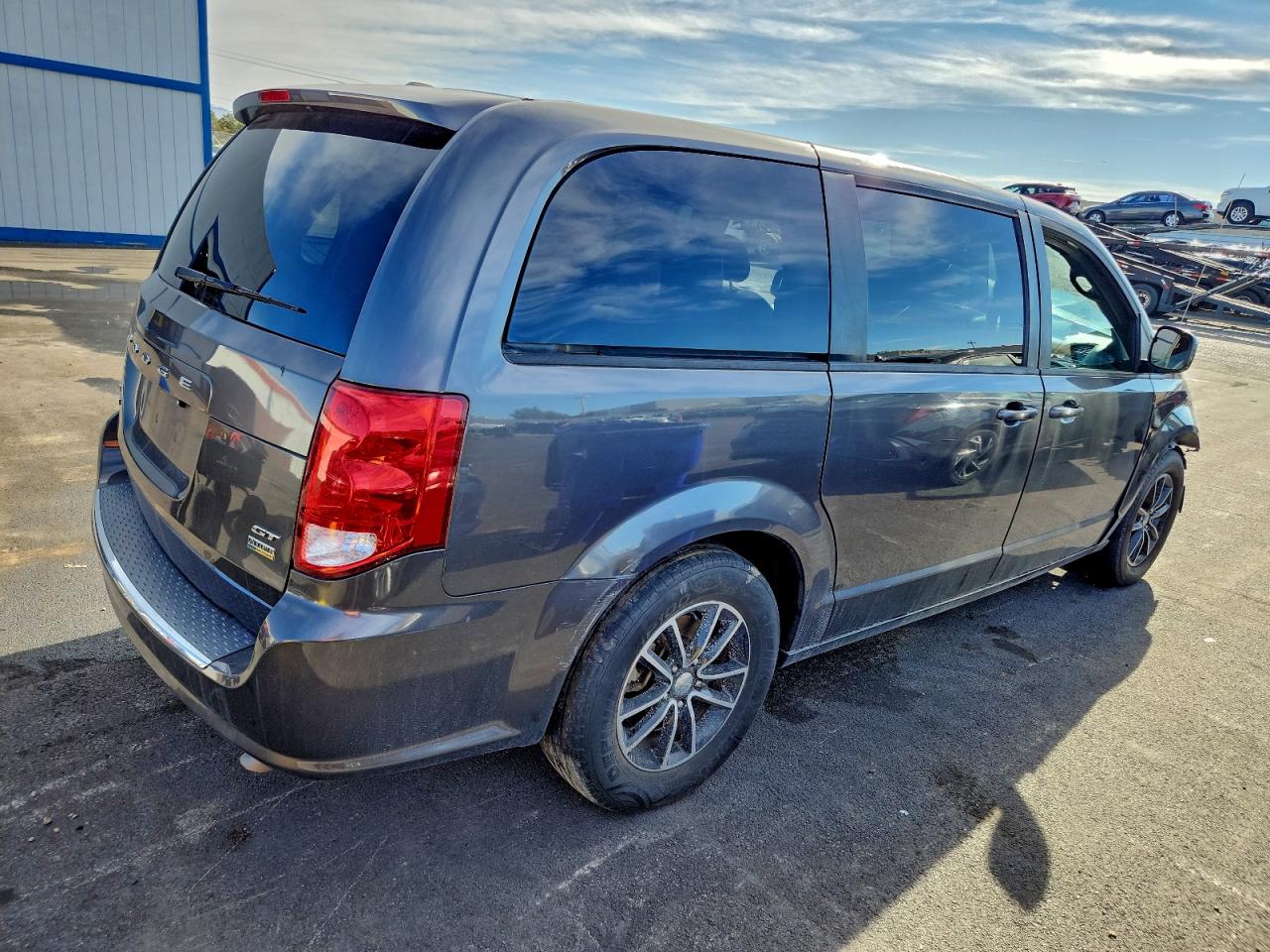 Dodge Caravan Gt Image 12