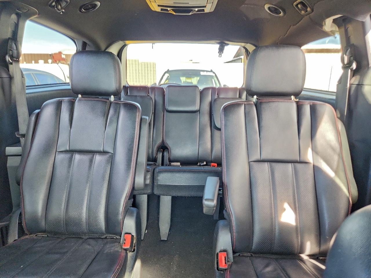 Dodge Caravan Gt Image 7