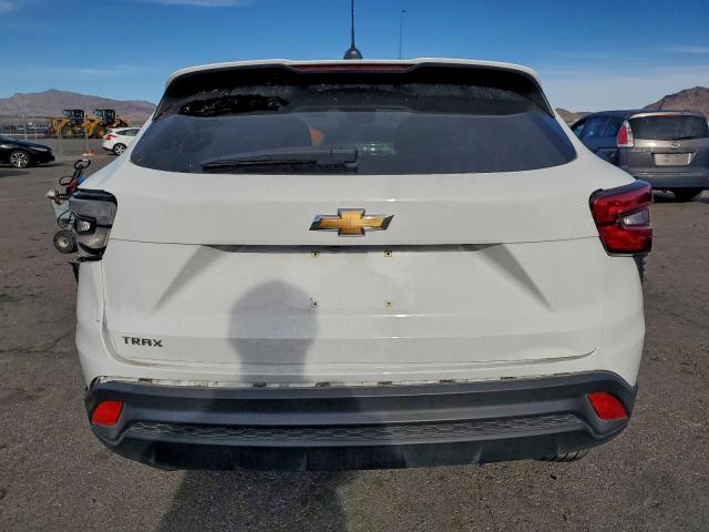 Chevrolet Trax Ls Image 10