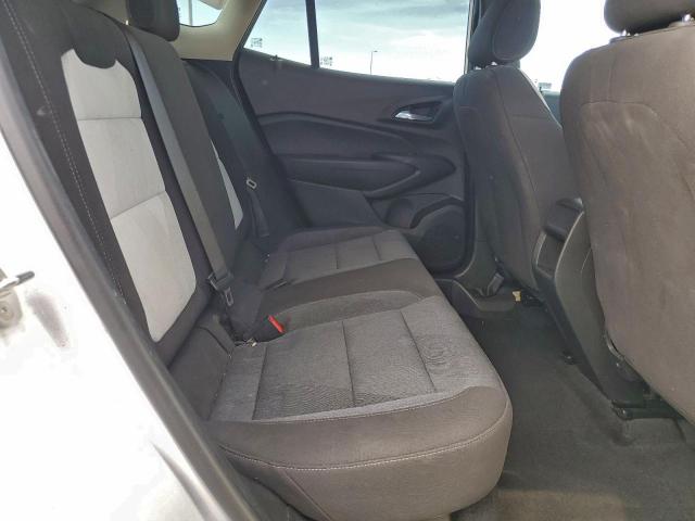 Chevrolet Trax Ls Image 3