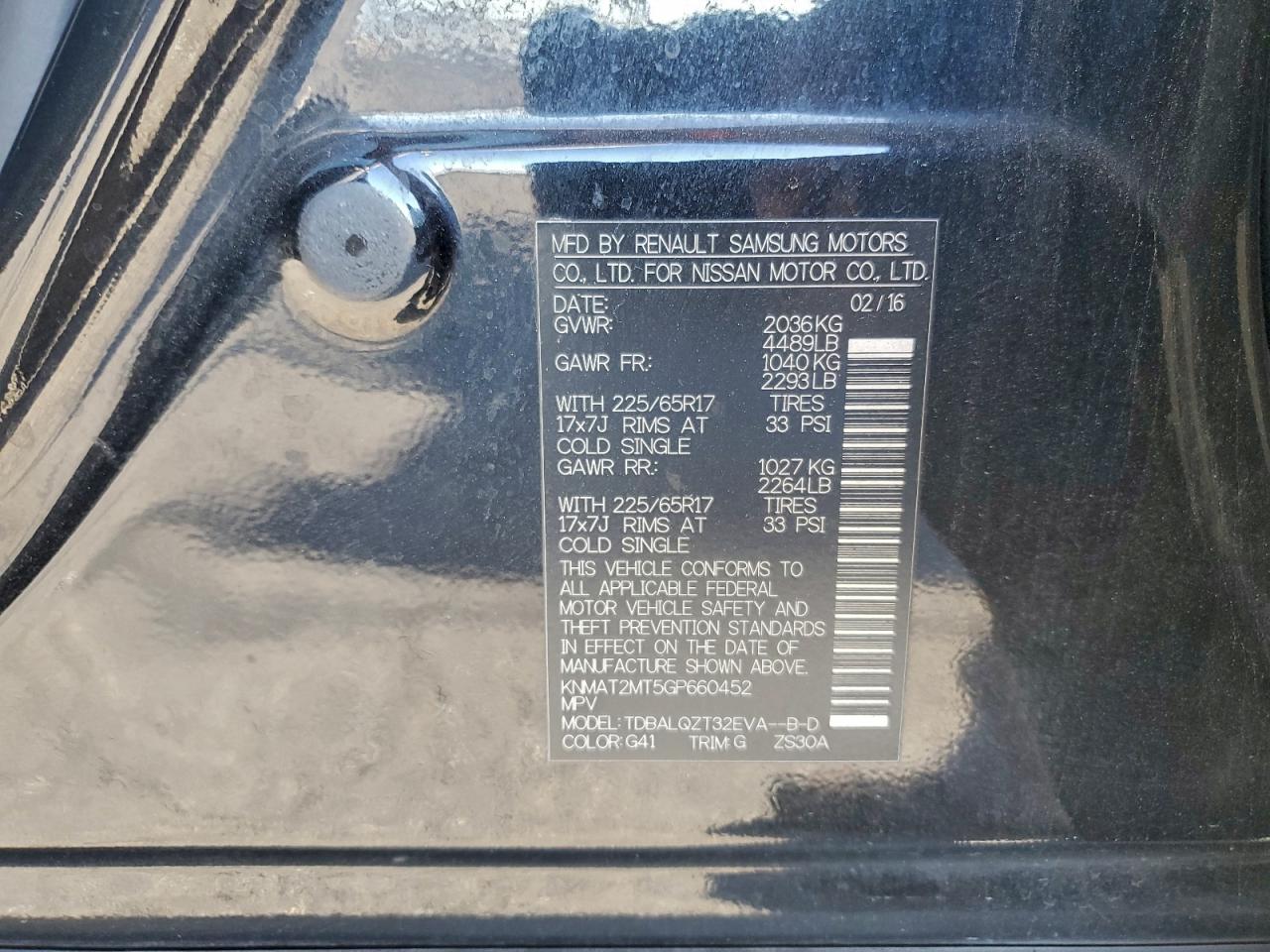 Nissan Rogue S Image 7