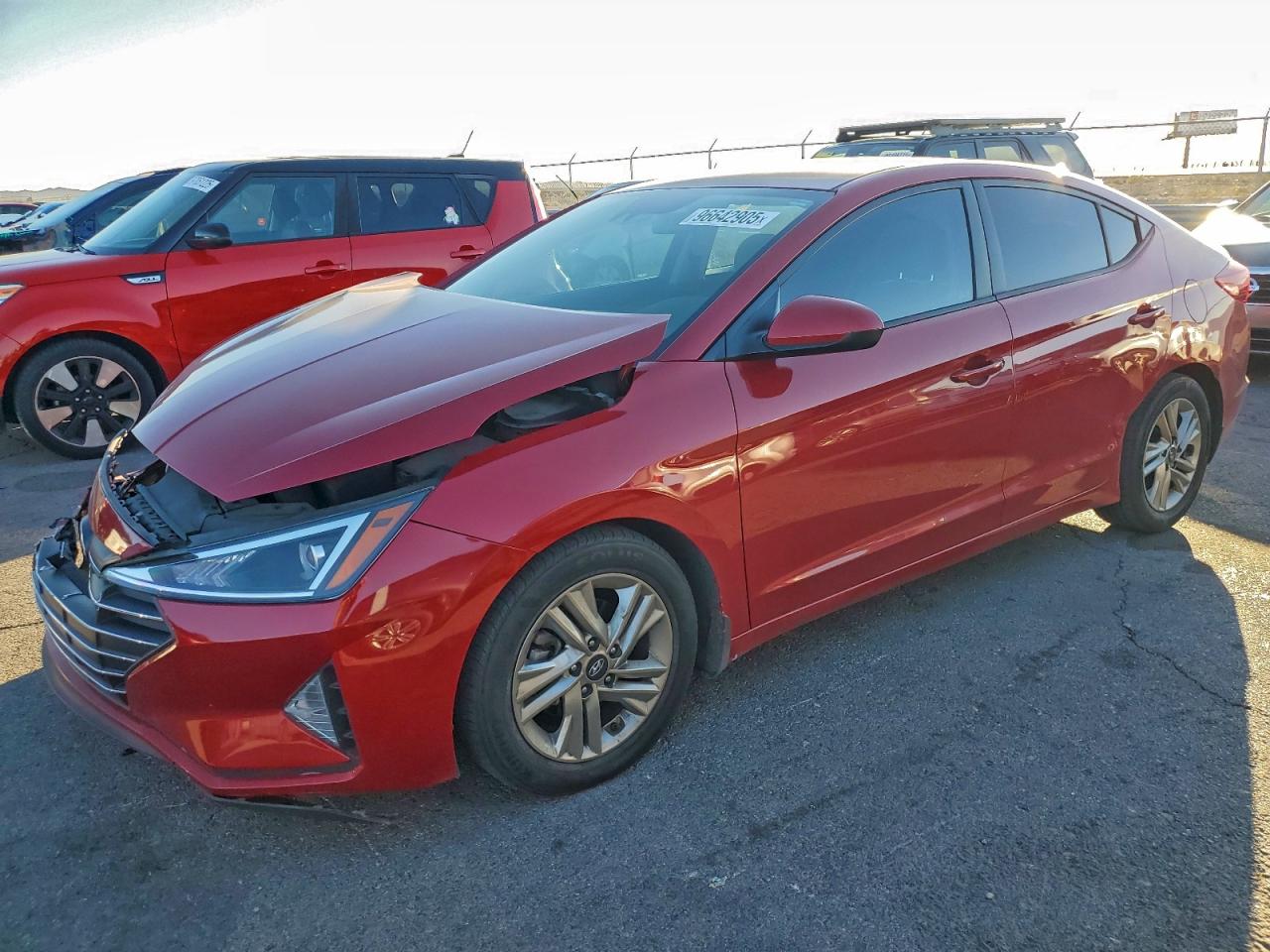 Hyundai ELANTRA Sel Image 1