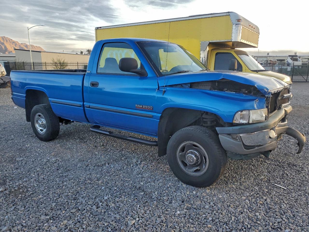 Dodge Ram 2500 Image 3