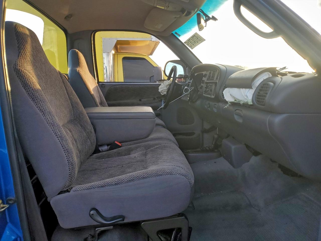 Dodge Ram 2500 Image 7