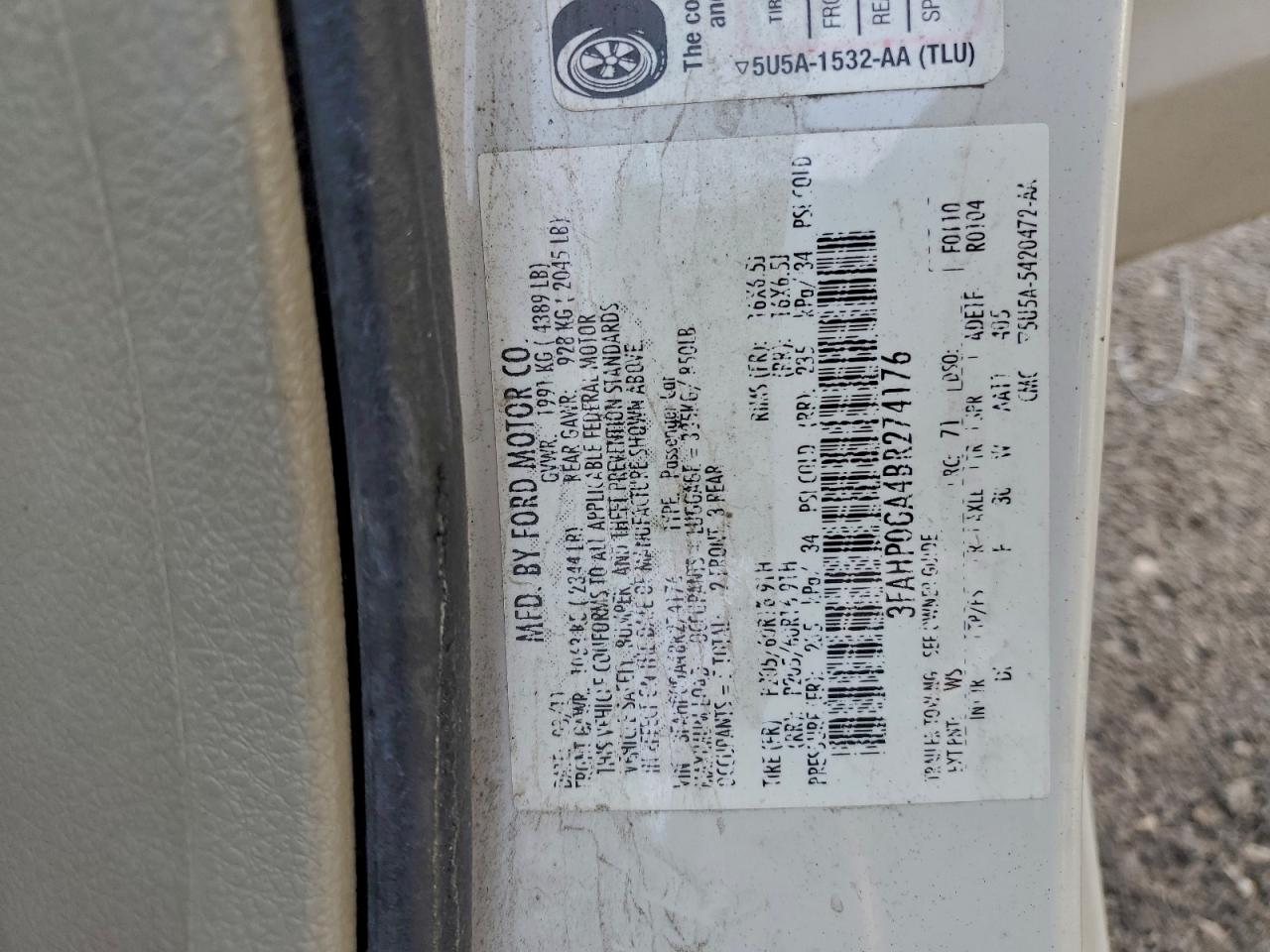 Ford Fusion S Image 11