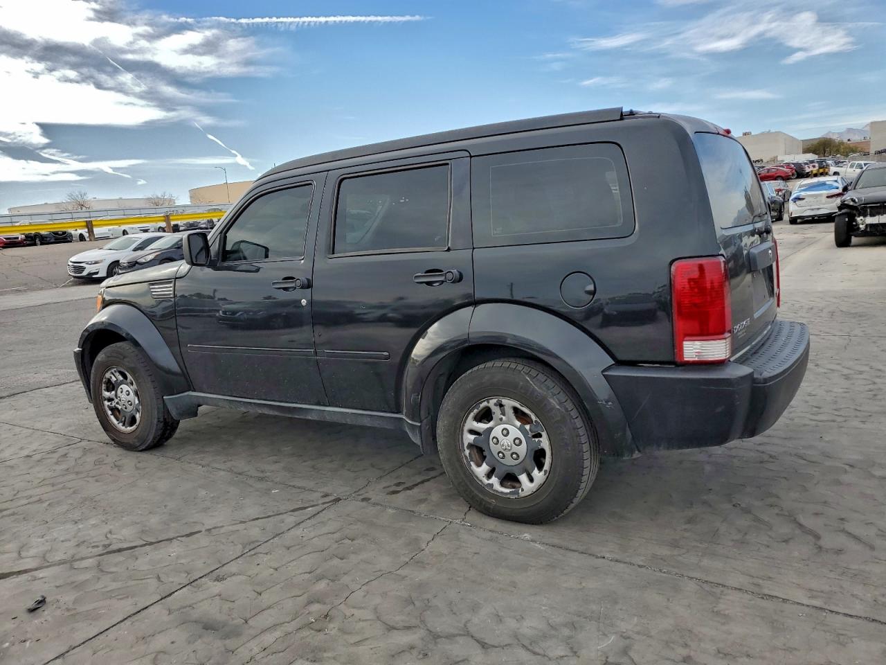 Dodge Nitro Se Image 4