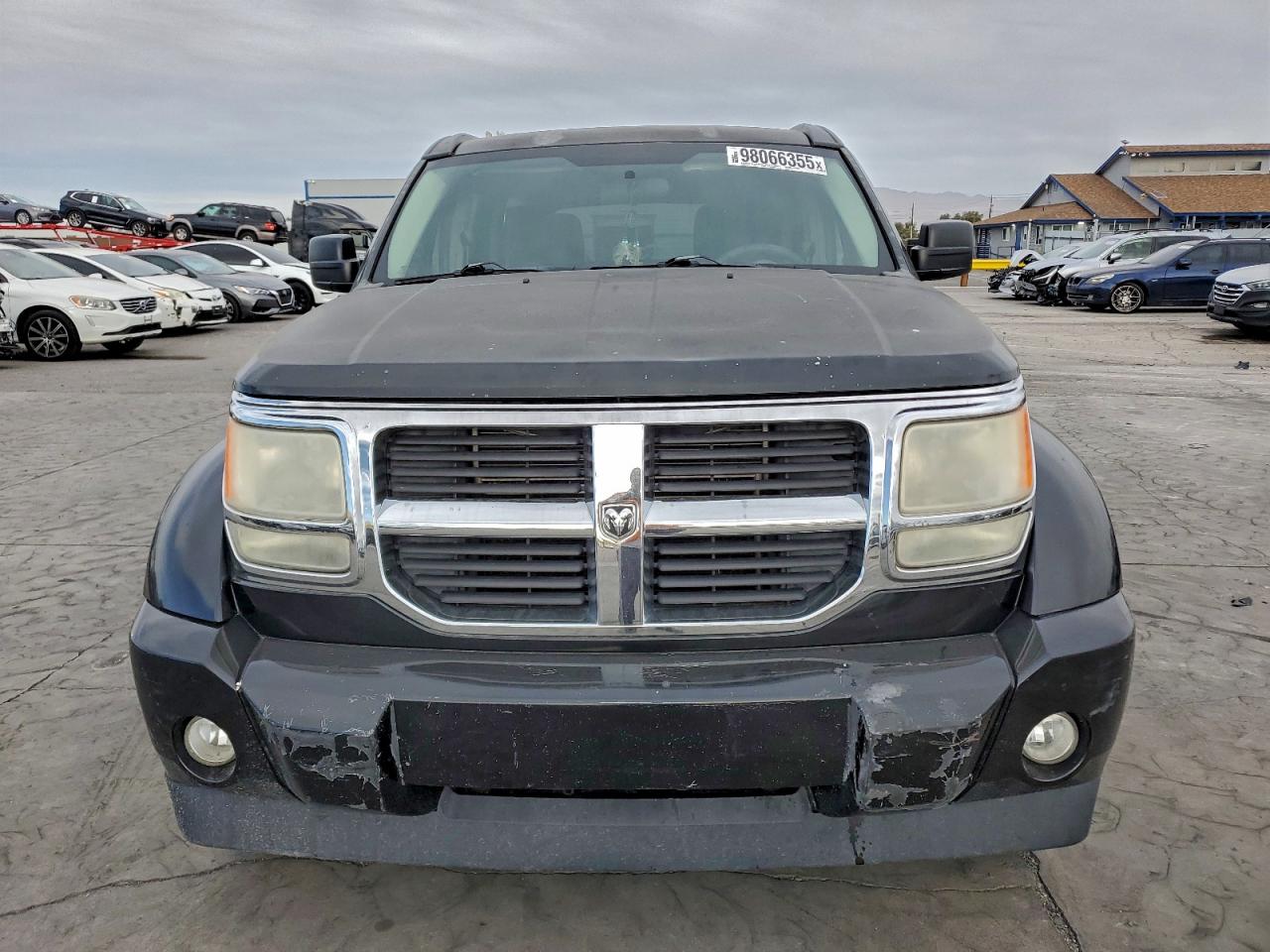 Dodge Nitro Se Image 5