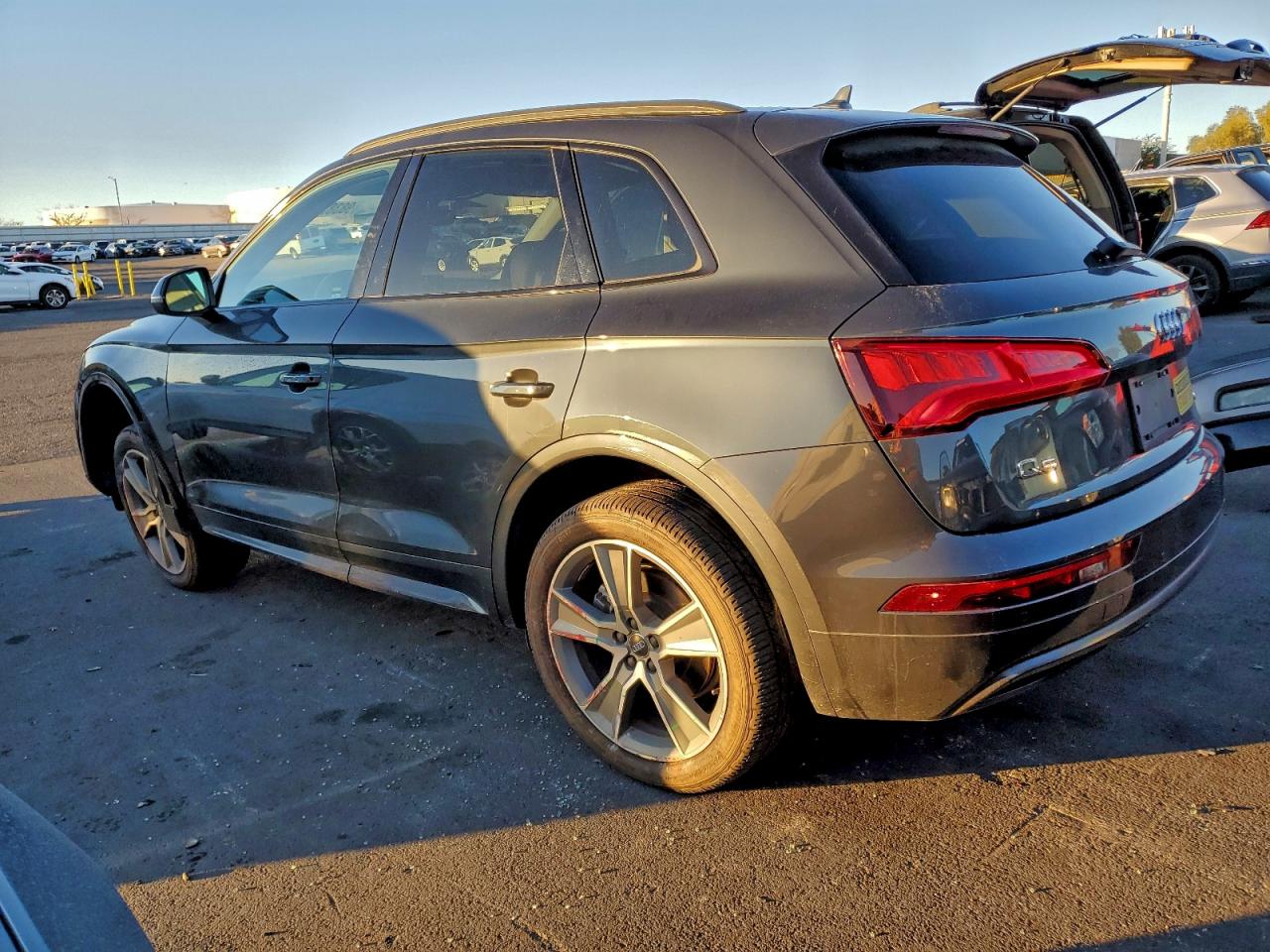 Audi Q5 Premium Plus Image 12