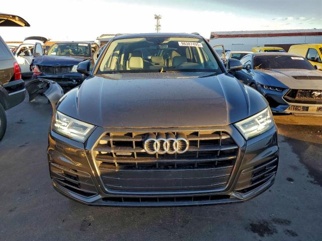 Audi Q5 Premium Plus Image 5