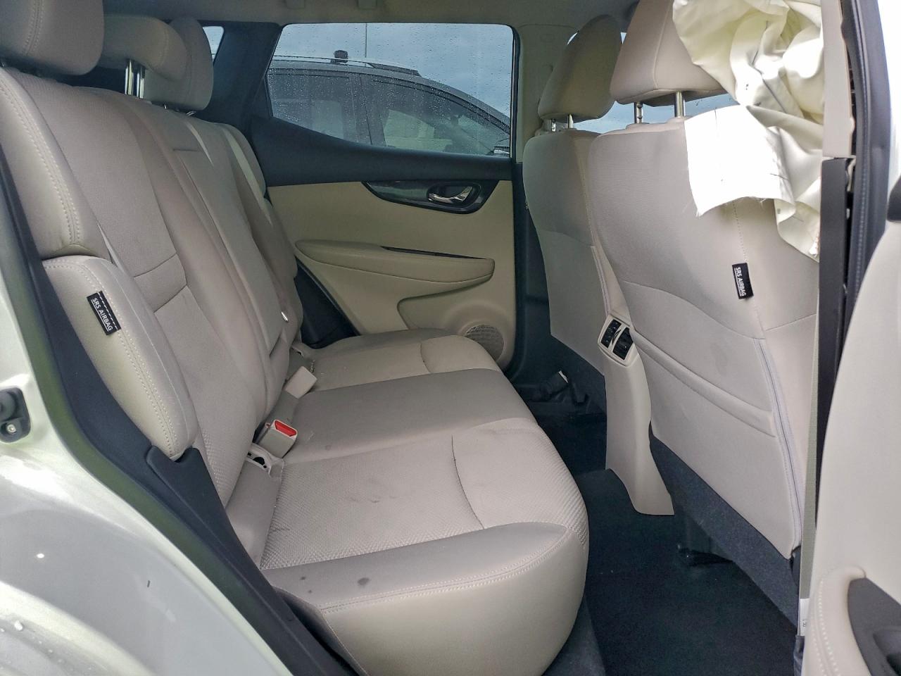 Nissan Rogue S Image 13