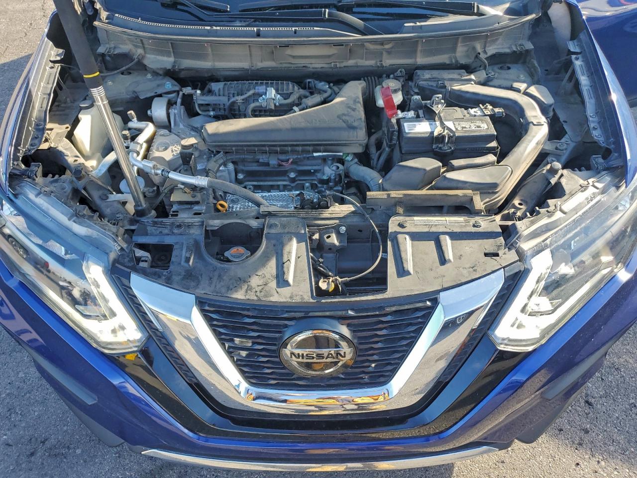 Nissan Rogue S Image 10