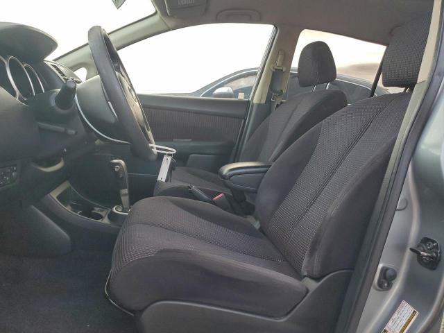 Nissan Versa S Image 5