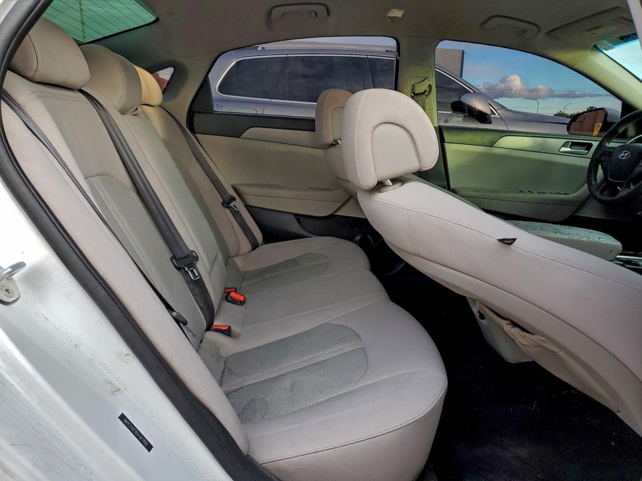 Hyundai SONATA Se Image 12