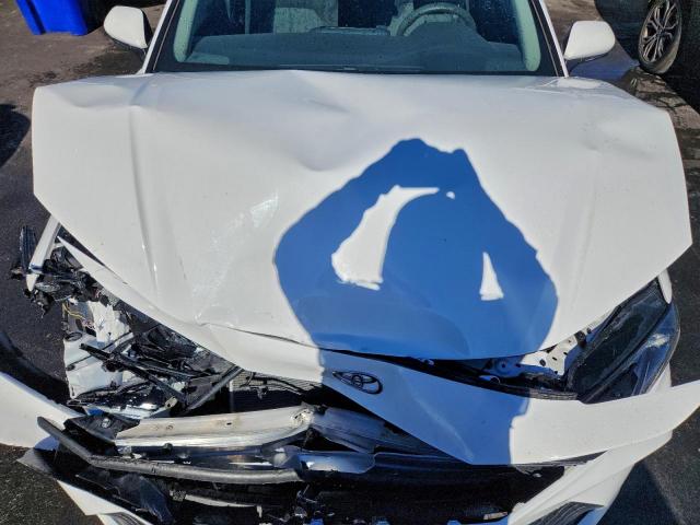 Toyota Camry Xse Image 8