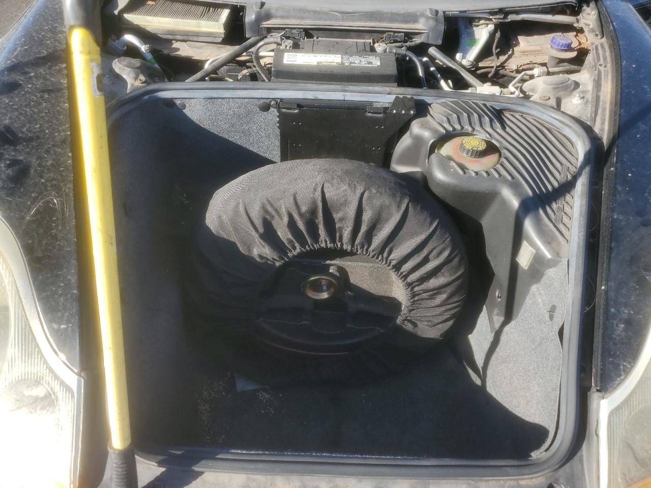 Porsche Boxster Image 8