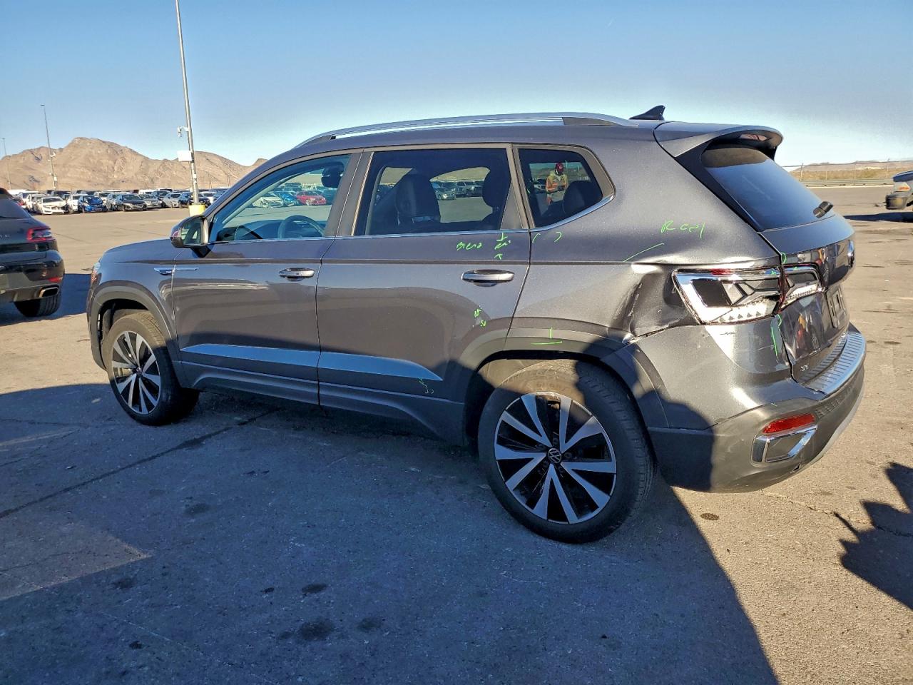 Volkswagen Taos Se Image 5