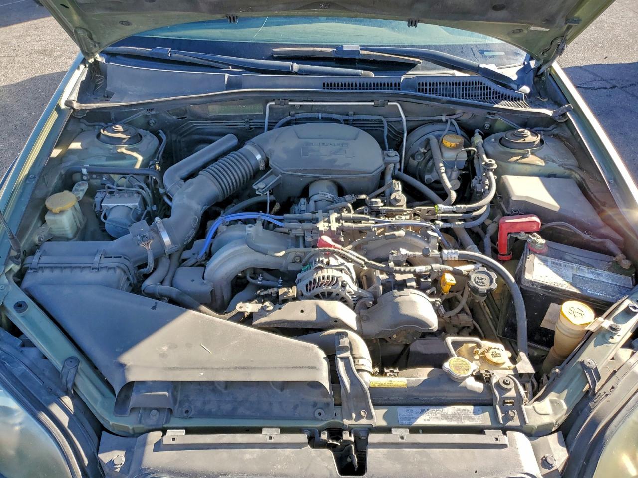 Subaru Legacy Outback 2.5i Image 9