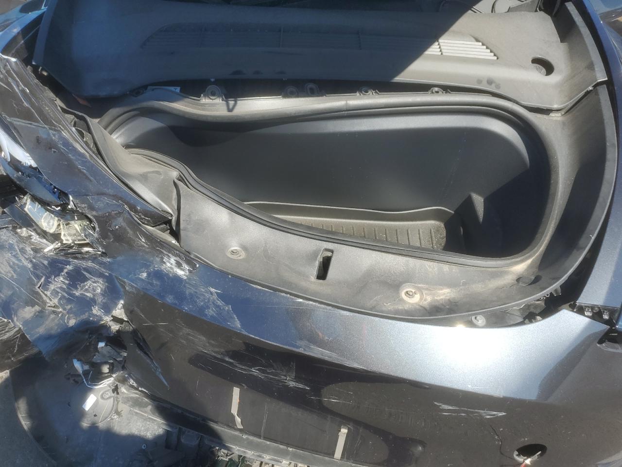 Tesla Model Y Image 9