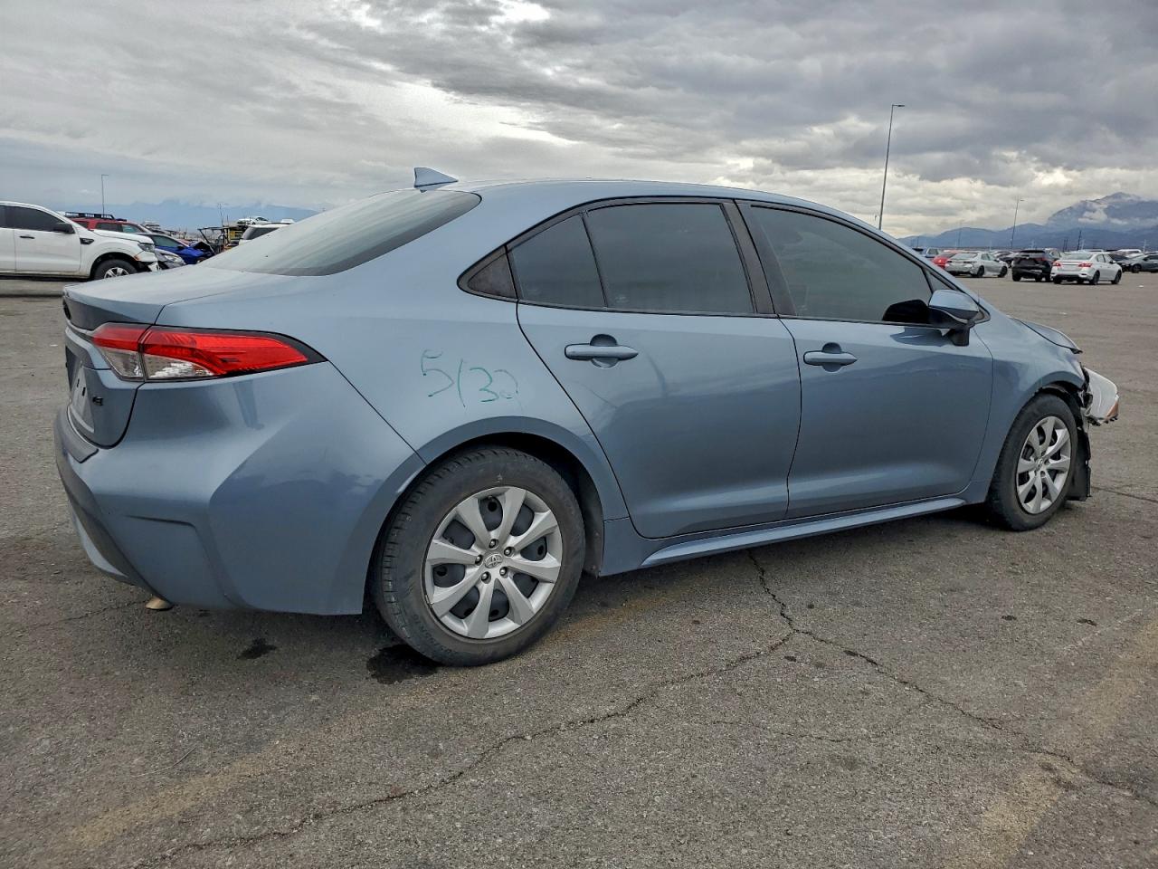 Toyota Corolla Le Image 2