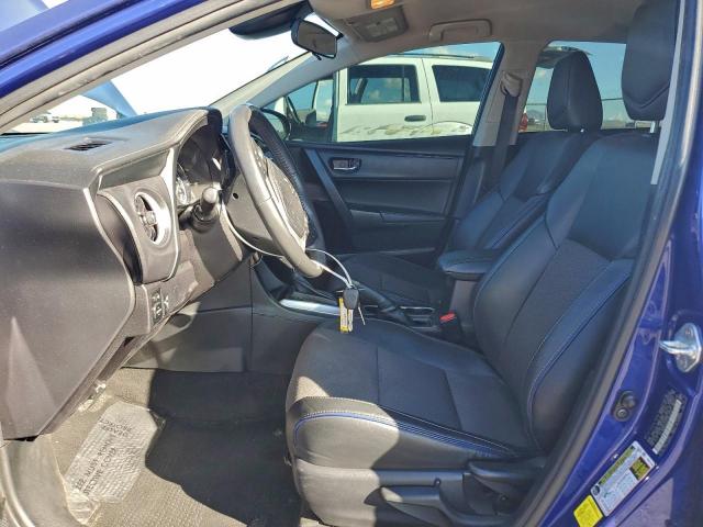 Toyota Corolla L Image 9