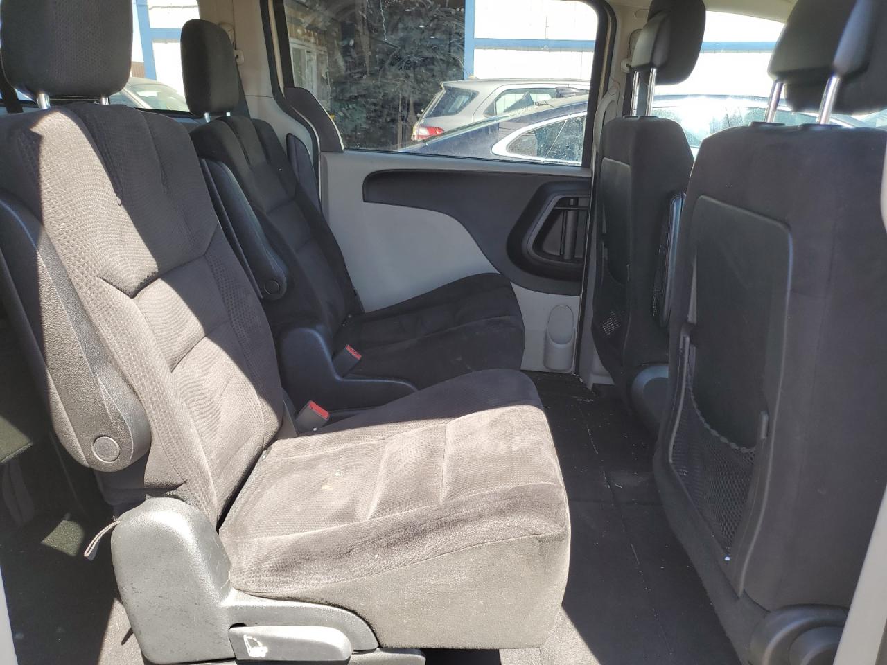 Dodge Caravan Se Image 9