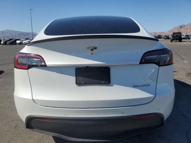 Tesla Model Y Image 6