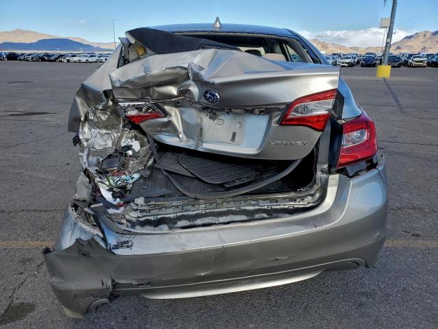 Subaru Legacy 2.5i Premium Image 6