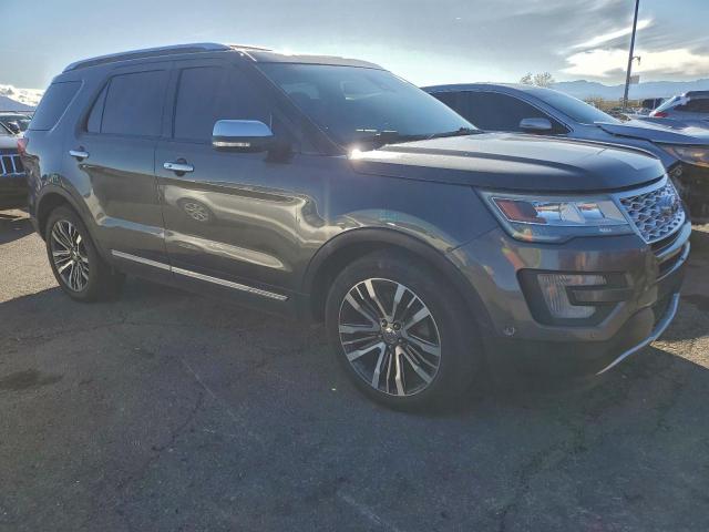 Ford Explorer Platinum Image 3