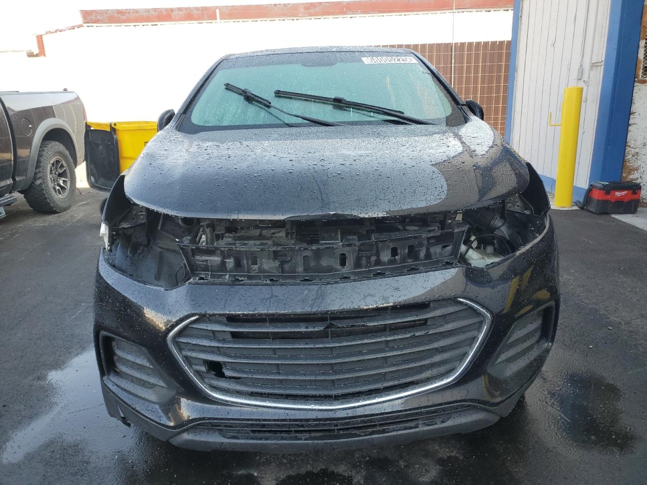 Chevrolet Trax Ls Image 8