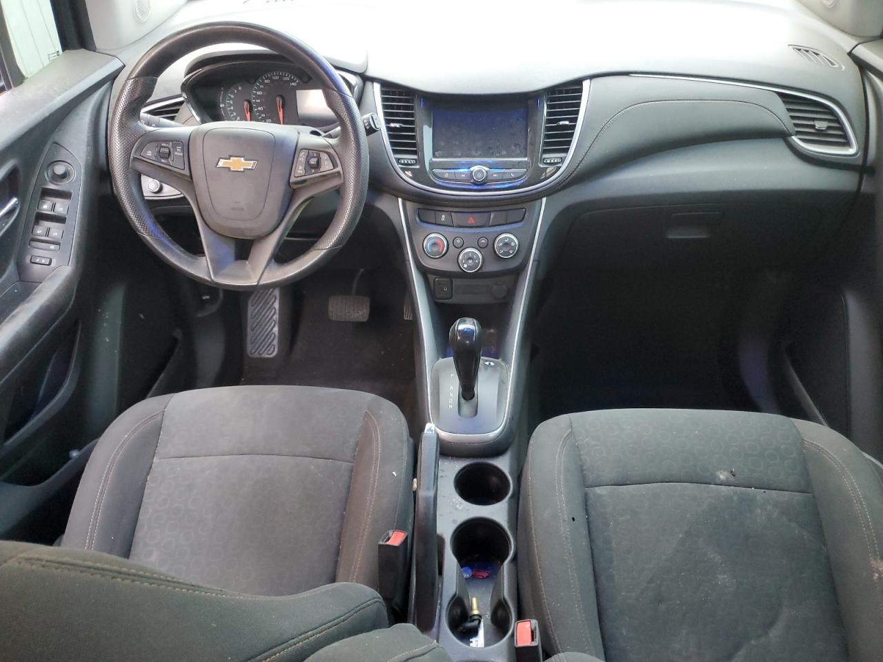 Chevrolet Trax Ls Image 4
