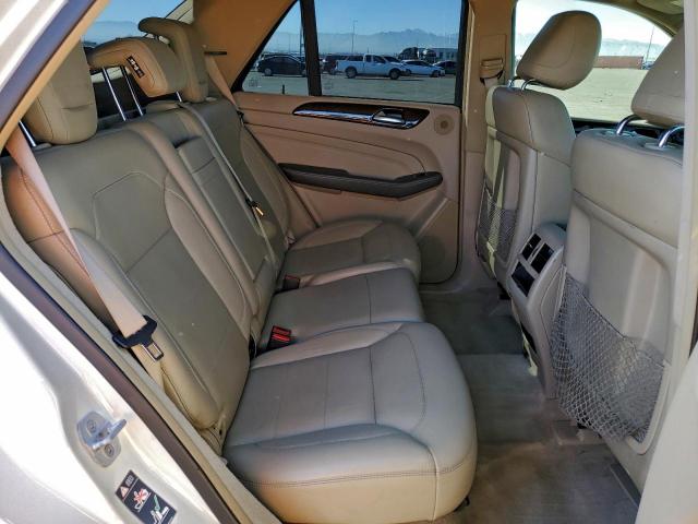 Mercedes-Benz M-Class 350 Bluetec Image 9