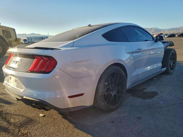 Ford Mustang Gt Image 7