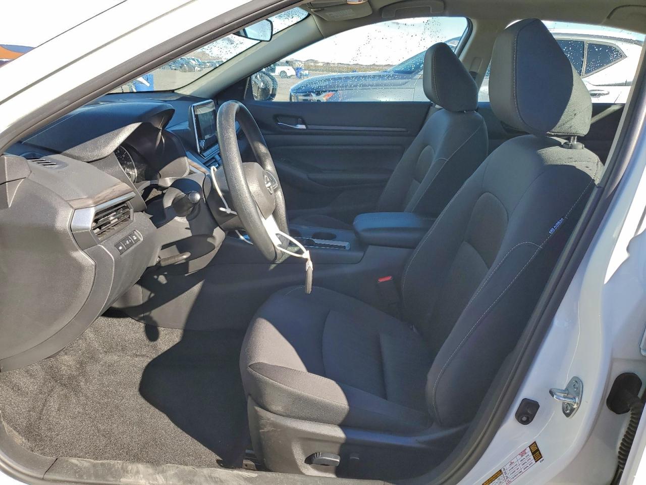 Nissan Altima Sv Image 6