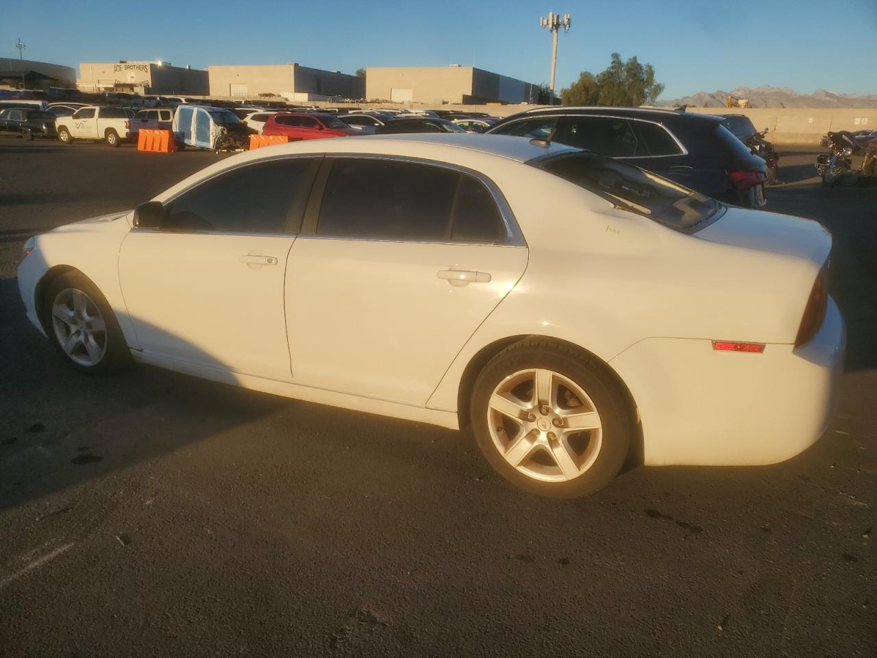 Chevrolet Malibu Ls Image 3