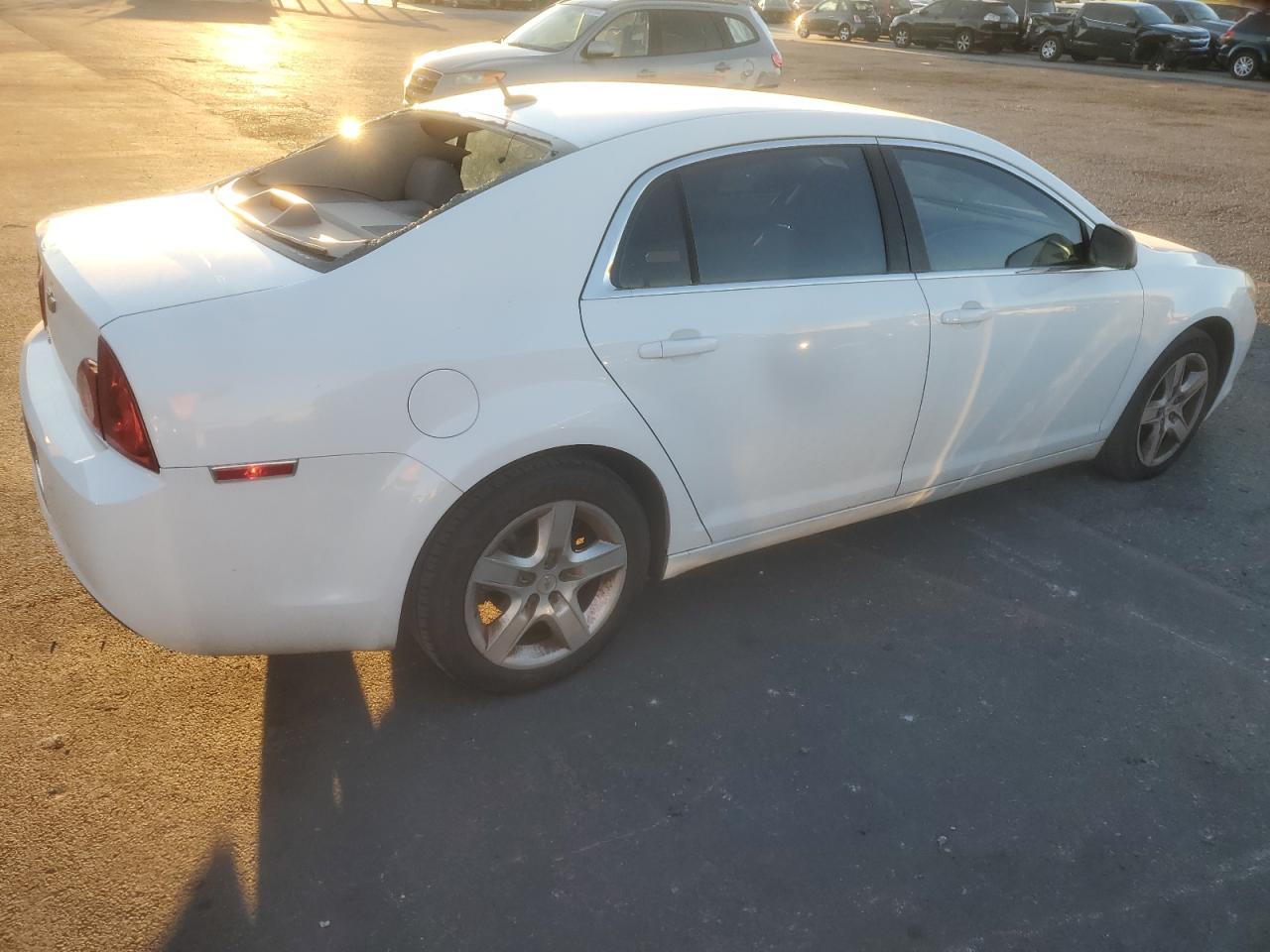 Chevrolet Malibu Ls Image 4