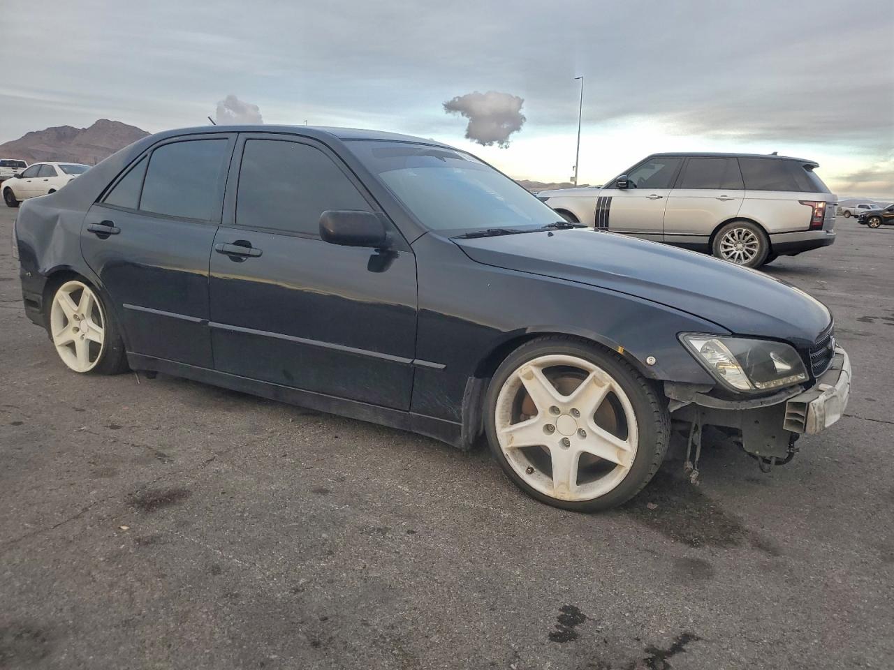 Lexus Is 300 Image 8