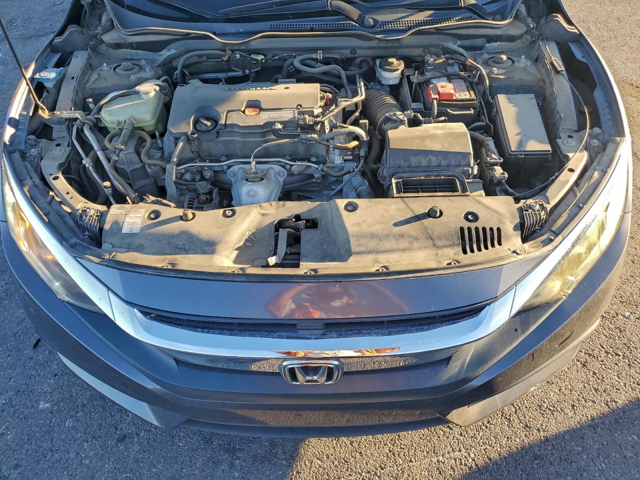 Honda Civic Lx Image 10