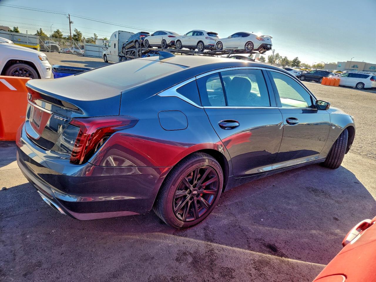 Cadillac CT5 Luxury Image 2