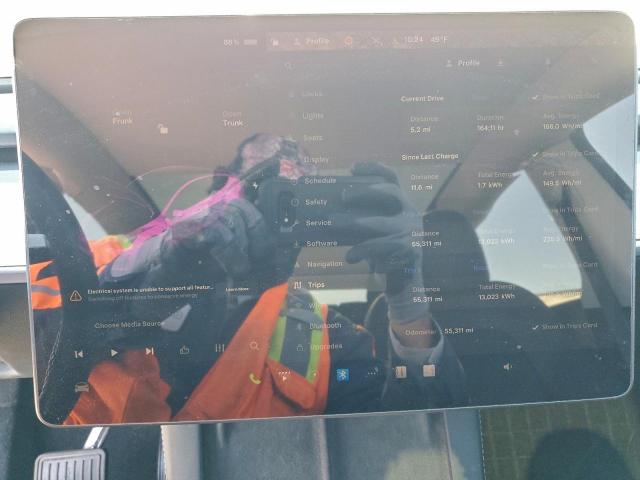 Tesla Model Y Image 11