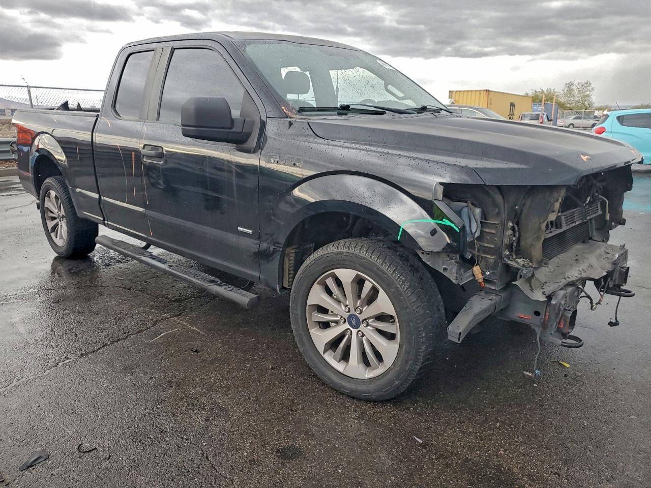 Ford F-150 Super Cab Image 9