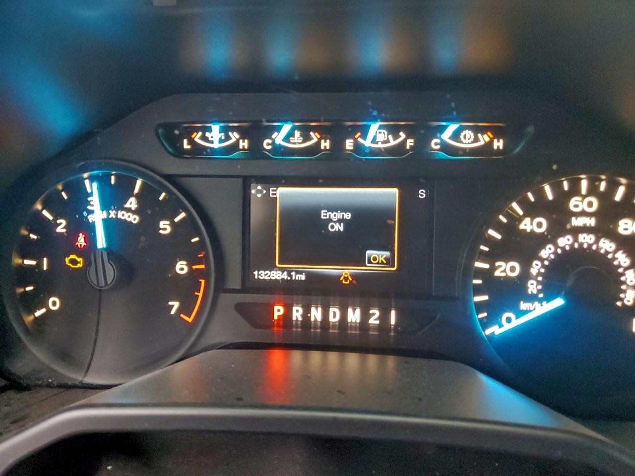 Ford F-150 Super Cab Image 12